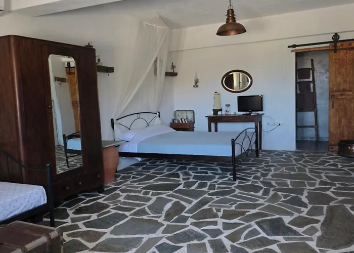 Anna's Galini (Naxos)